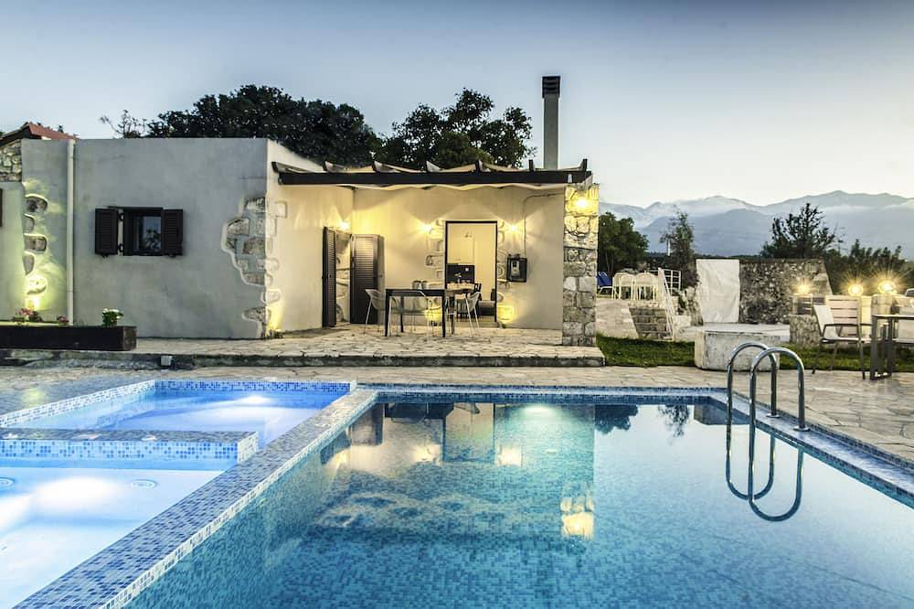 Gemütliche traditionelle Villa - eigener Pool - ideal für Familien mit Kindern in Armeni, Chania und Umgebung