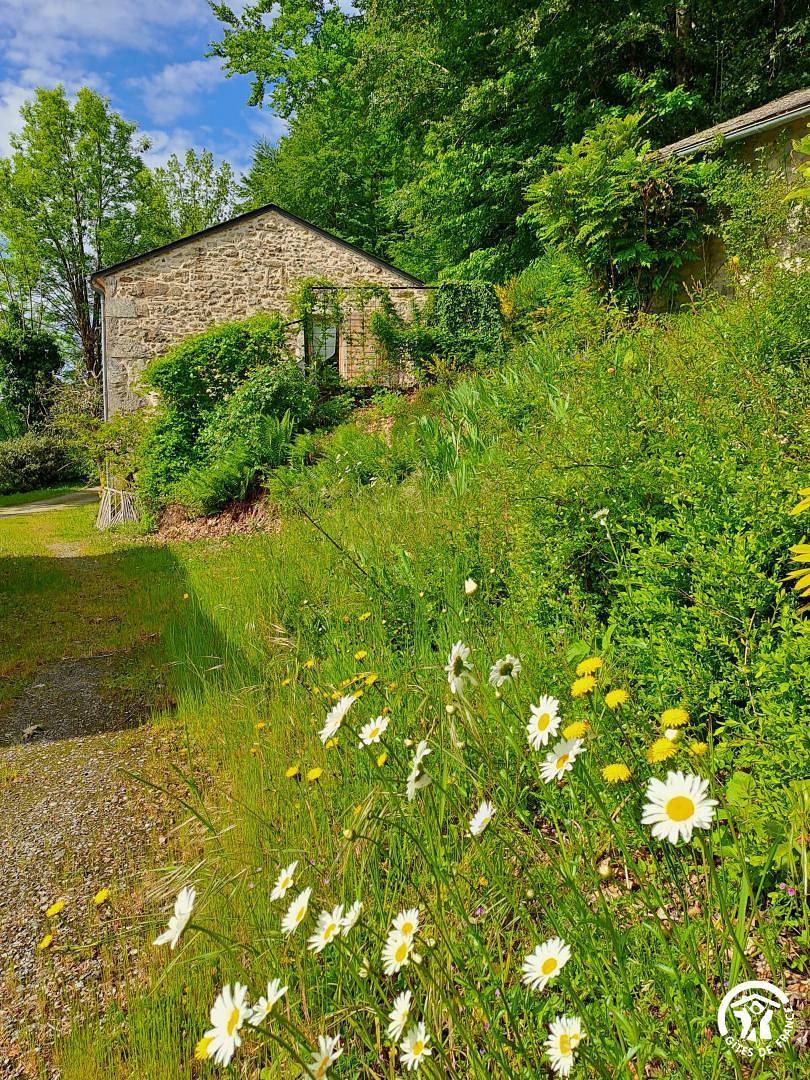 La Grange de la Ginestière in Castelnau-de-Brassac, Région de Lacaune