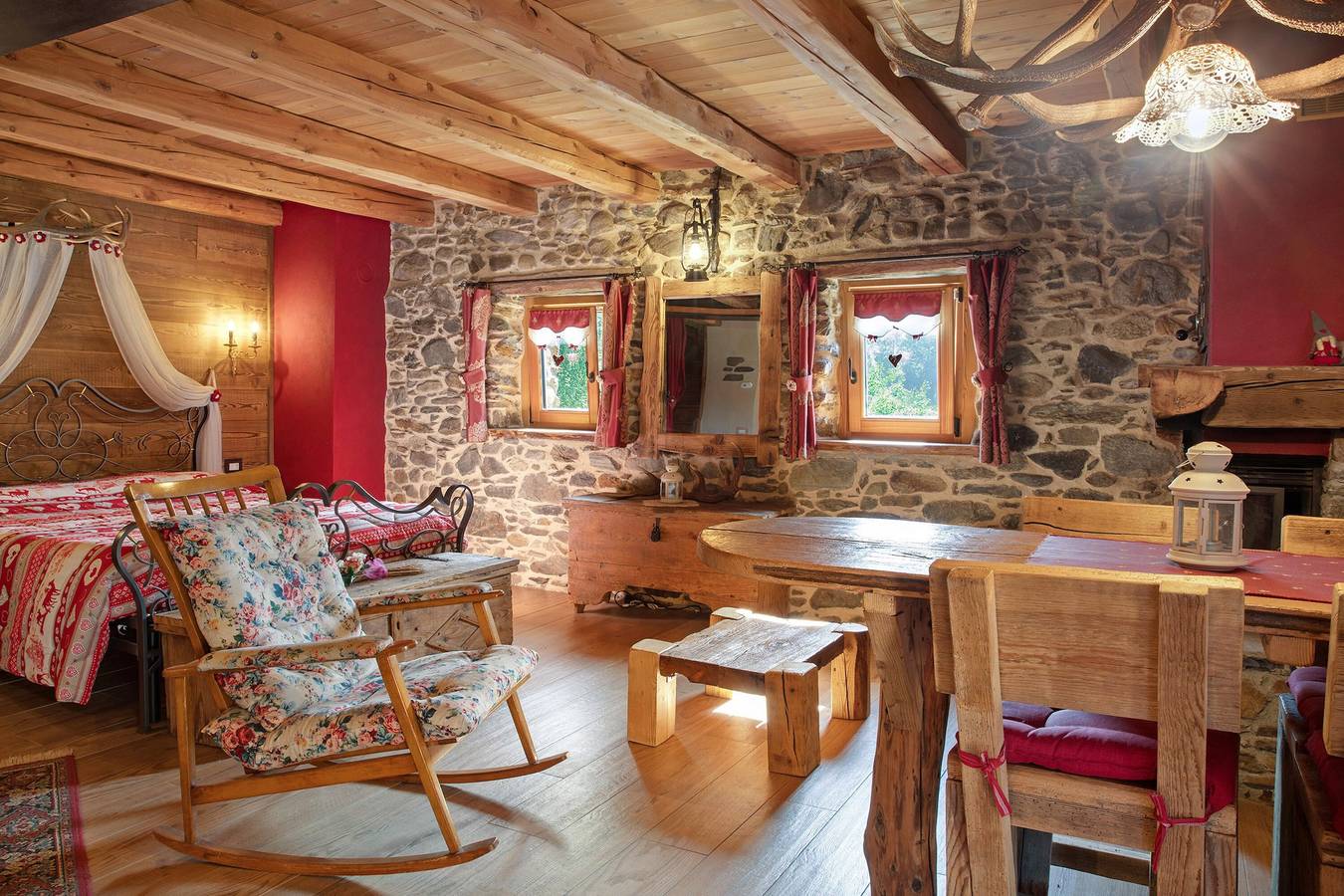 Bed and Breakfast 'Cuore Selvatico' with Mountain View, Private Terrace and Private Garden in Monno, Valtellina