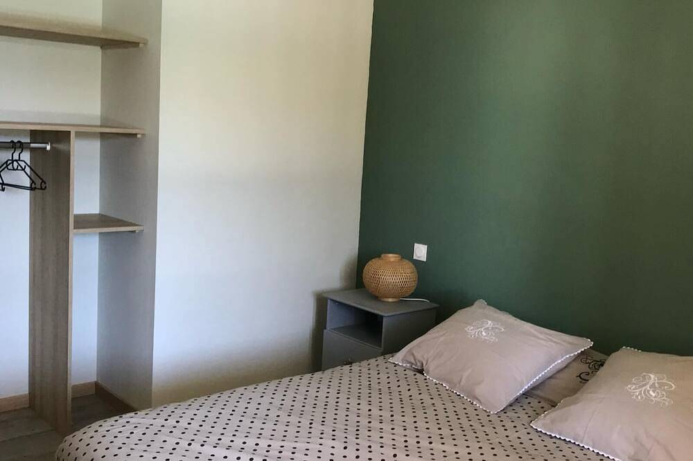 Grand Gîte dau cœur des Vignes - 200m² - Swimming pool, Jacuzzi & Wine Tasting in Beaumes-de-Venise, Vaucluse