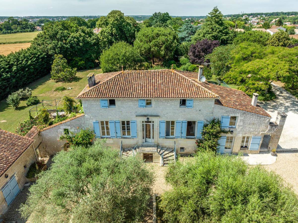 Villa in Saintes, Région de Saintes