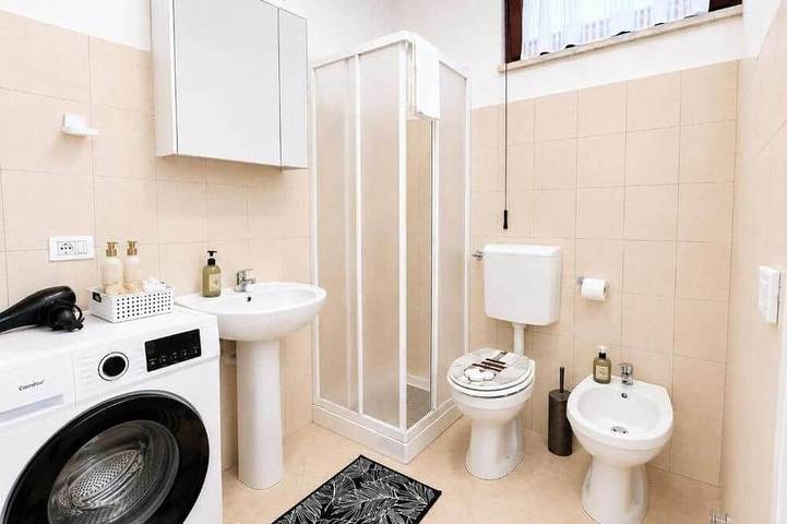Ganze Wohnung, Apartment Lilli's house lake and relaxation a stone's throw from Rome in Anguillara Sabazia, Braccianosee
