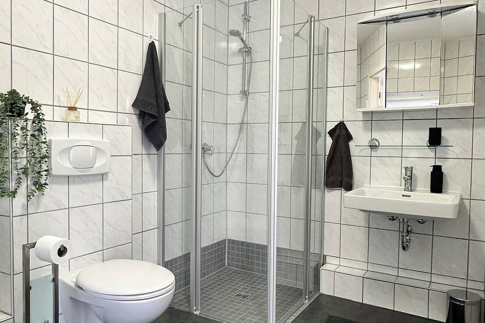 Ganze Wohnung, Moderne und kernsanierte Ferienwohnung im Herzen des Harzes - Bad Lauterberg. in Bad Lauterberg, Harzvorland