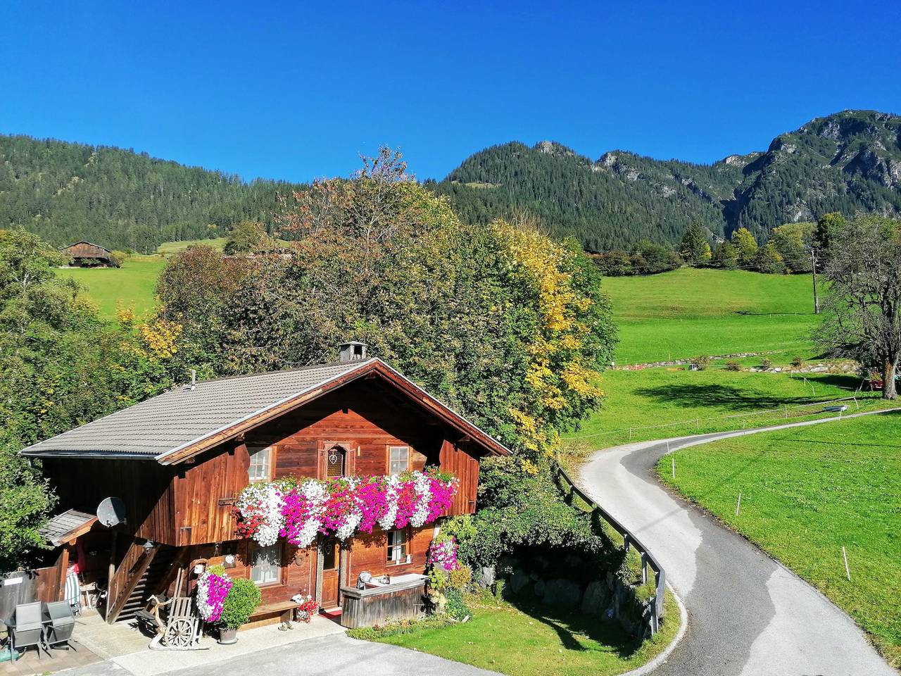 Wörglerhof - Hüttenappartement Bergblick in Alpbach, Kaisergebirge