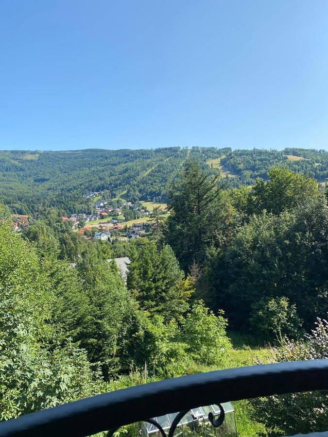 Willa dla 20 osób, z sauna i widok oraz taras, zwierzęta dozwolone w Szczyrk