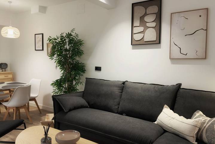Entire apartment, Bilbao Studio Garden in Bilbao, Bizkaia