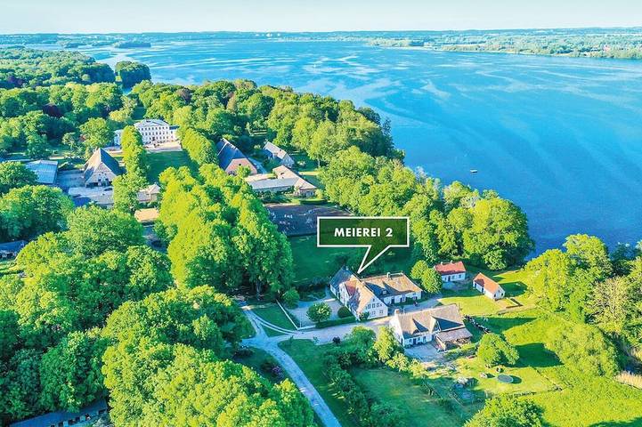 Ferienwohnung für 4 Personen, mit Terrasse und Garten in Nehmten