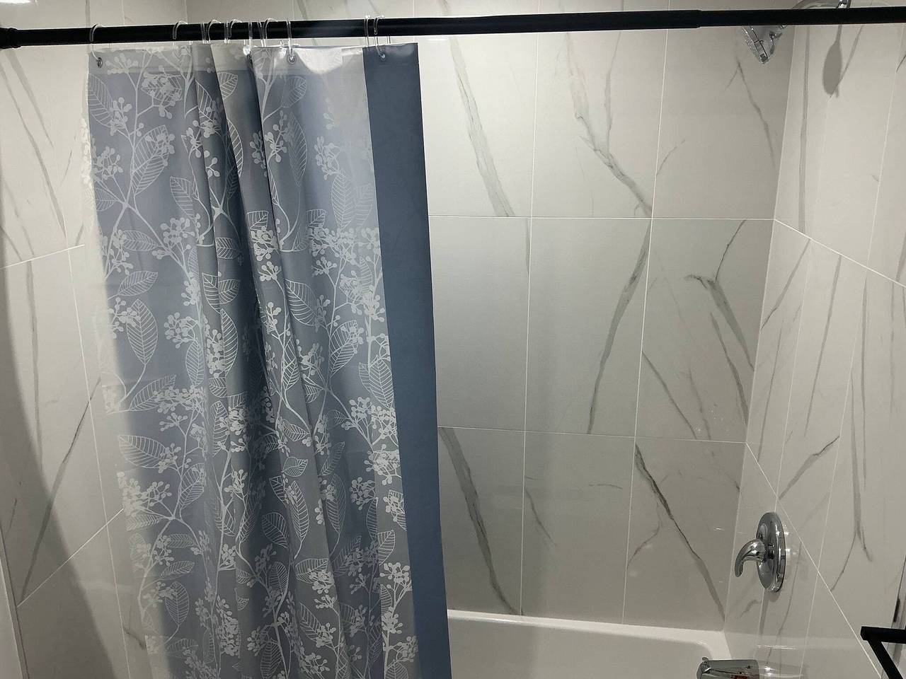 G0tt ist ein sehr gutes Zuhause in Calgary, Kanadische Rocky Mountains