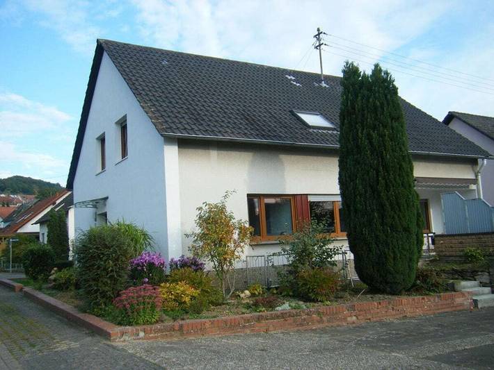 Ferienhaus für 4 Personen, mit Terrasse in Merzig