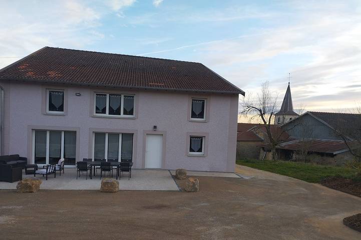 Location de vacances pour 12 personnes dans Rainville