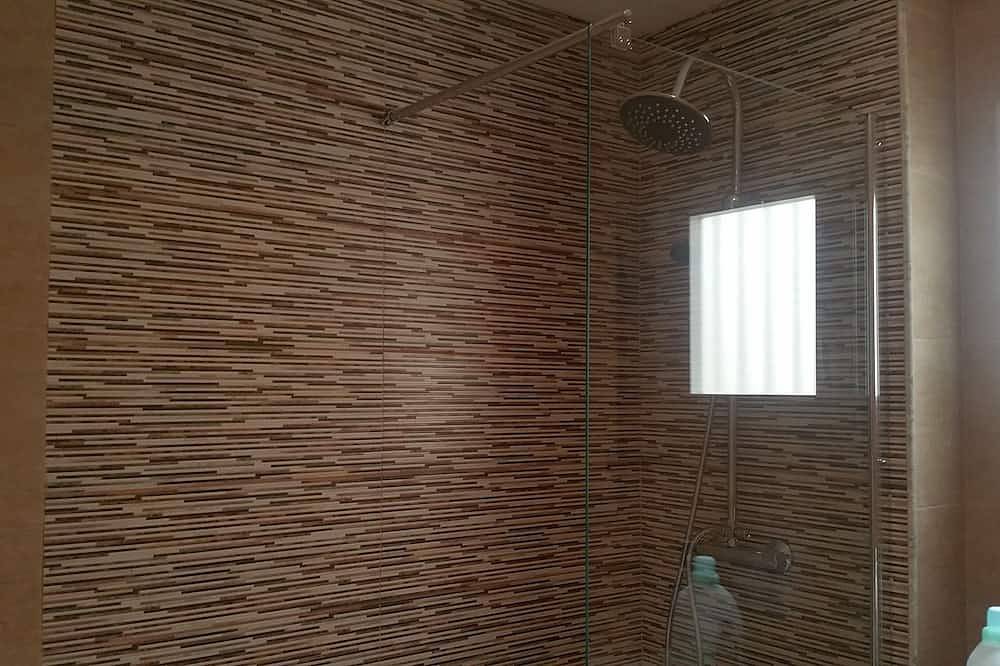 Hel leilighet, 2 sengs apt i Playa Flamenca, 400 meter til stranden, sentral beliggenhet. in Playa Flamenca, Orihuela