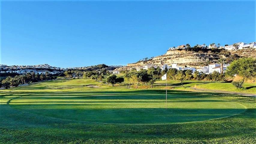 Gîte pour 5 personnes, avec jardin ainsi que piscine et vue, animaux acceptés dans Formentera De Segura - 3