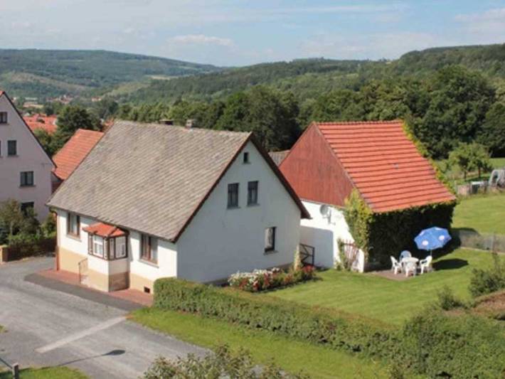 Ferienhaus für 6 Personen, mit Terrasse und Garten
