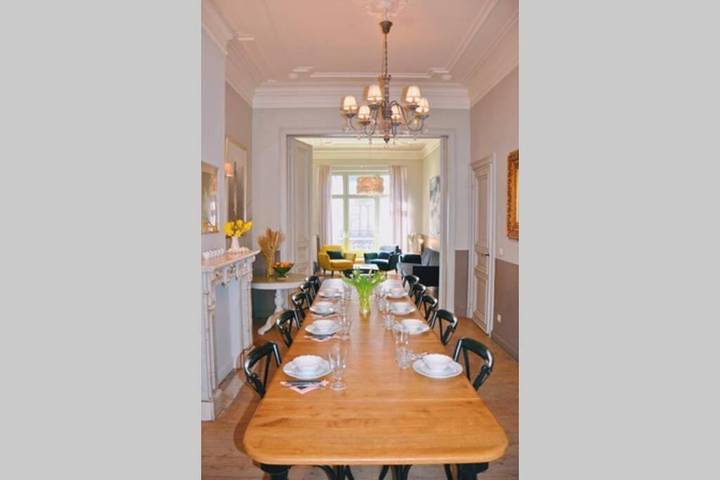 Villa pour 12 personnes, avec Balcon ainsi que Terrasse et Jardin à Oostende