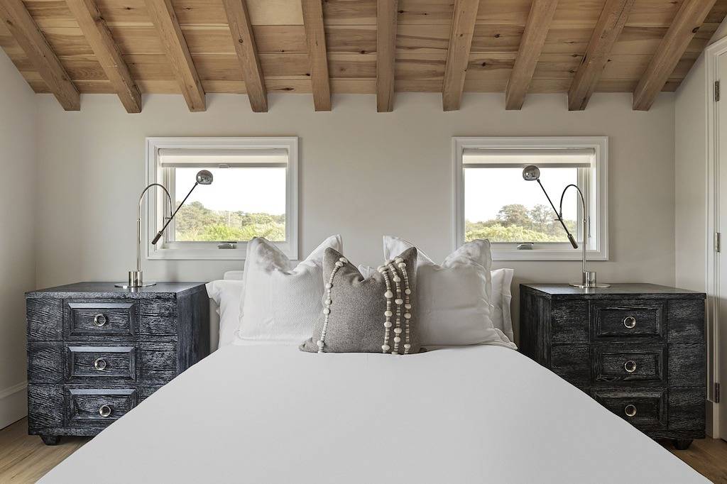 Amagansett Waterfront - Designer Home & Private Beach in Napeague, North Fork