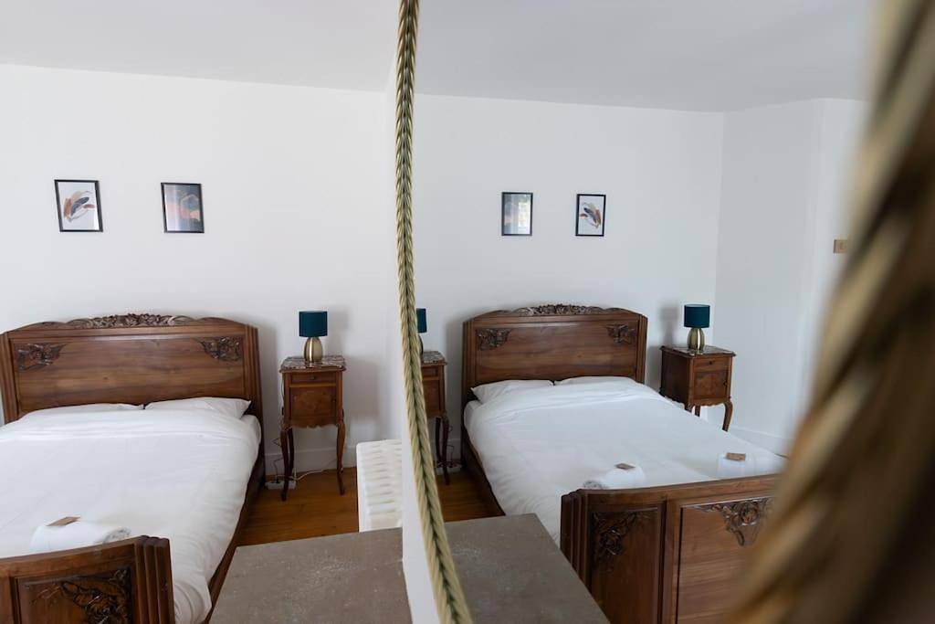 Cabana & L'Auberge Beaujolaise - Maison de Ville in Deux-Grosnes, Région de Villefranche-sur-Saône