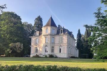 Cottage pour 15 personnes, avec jardin à Massignac