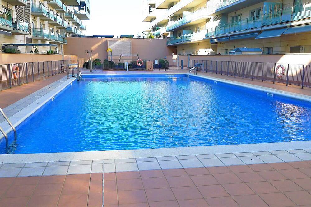 Ganze Wohnung, Alexandra´s Beach-Port-Apartment, beach, balcony, Wifi, Aa in Badalona, Barcelonès