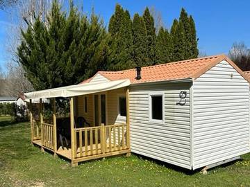 Static Caravan for 5 People in Villamblard, Périgord Pourpre, Photo 1