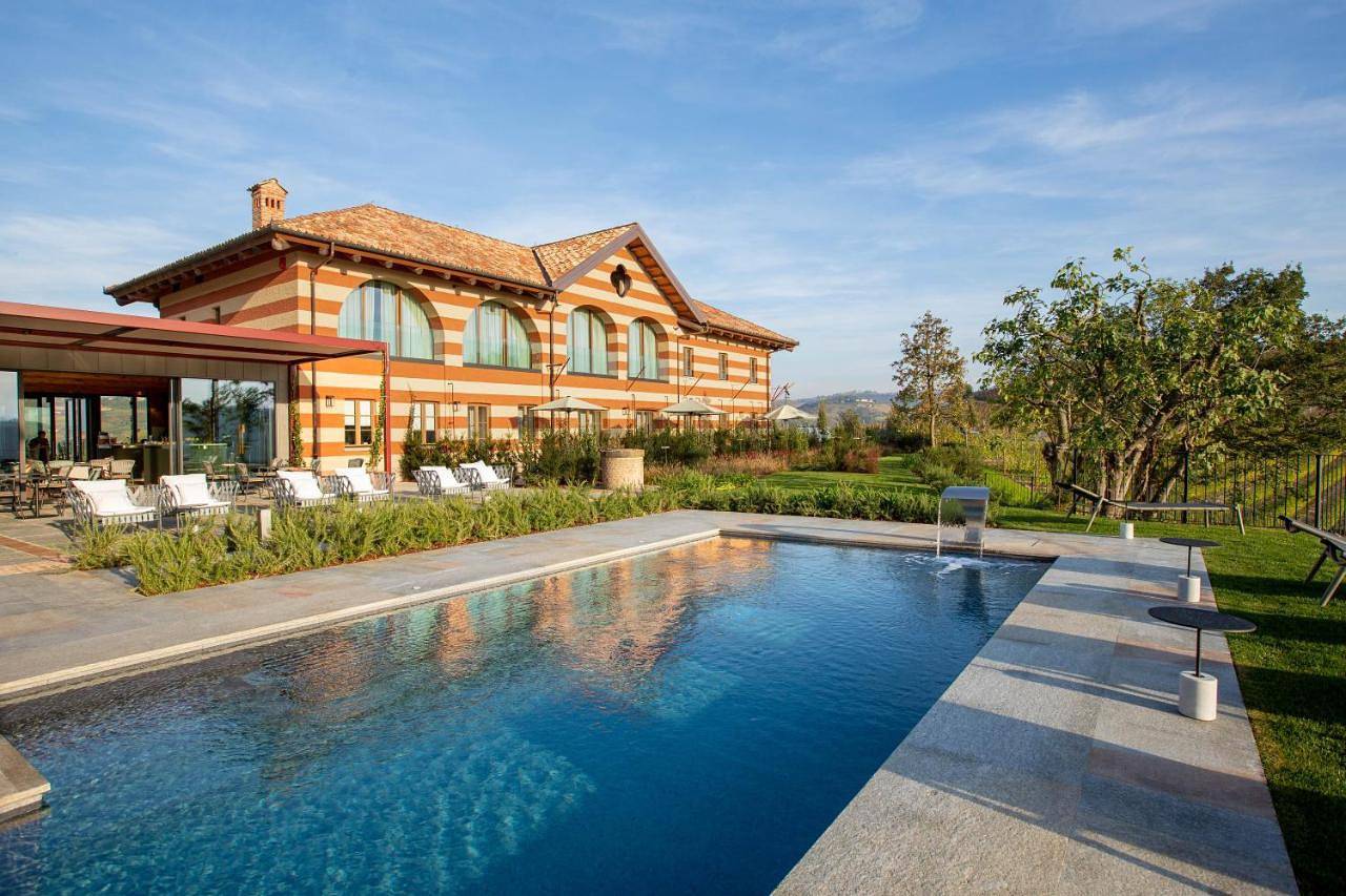 Villaggio Narrante - Cascina Galarej in Diano d'Alba, Langhe