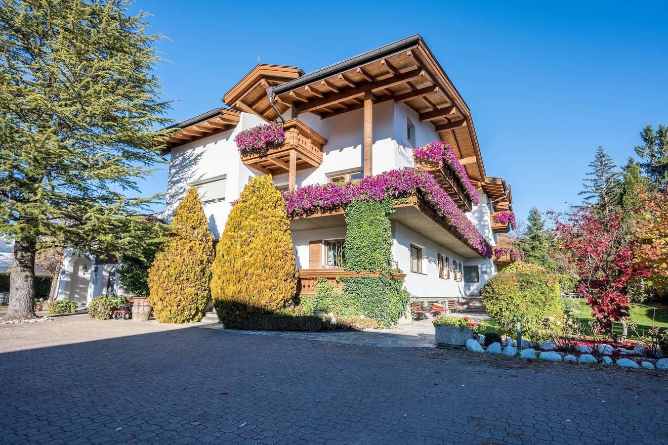 Ganze Wohnung, Ferienwohnung "Klementhof Nr 7" mit Bergblick, Pool, Wlan, Balkon & Garten in Natz, Natz-Schabs