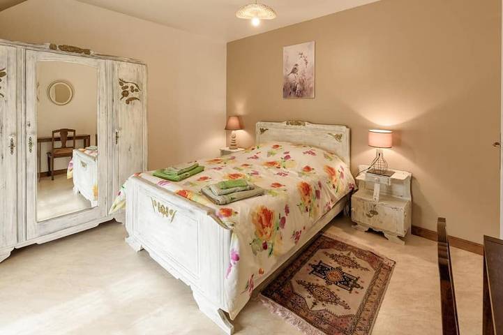 Location de vacances pour 6 personnes, avec jardin à Mayrac - 2