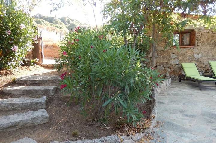 Location de vacances pour 4 personnes, avec Terrasse et Jardin à Sant'Andréa-d'Orcino - 4