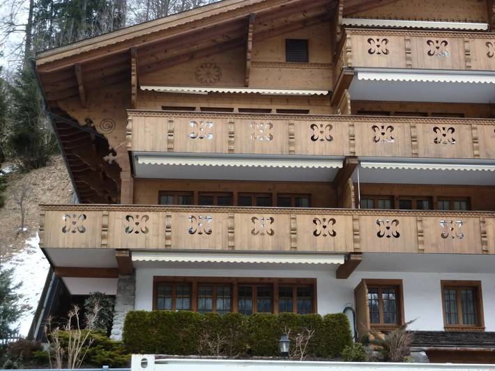 Chalet pour 6 personnes, avec Balcon dans Gstaad - 3