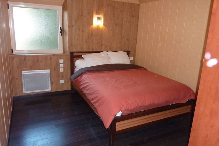 Gîte pour 11 personnes, avec jardin ainsi que terrasse et jacuzzi dans Segré-en-Anjou-Bleu - 2