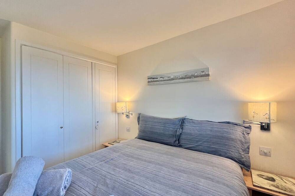 Entire apartment, 2 Bed Chalet with Rural Views in Dartmouth, Devon