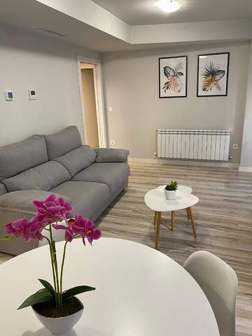 Gîte pour 4 personnes, avec vue et terrasse à Tudela