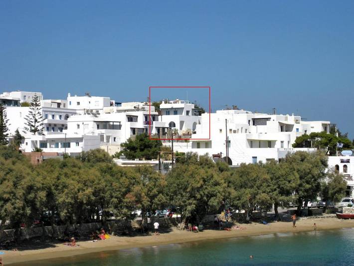 Location de vacances pour 9 personnes, avec terrasse ainsi que vue et piscine dans Píso Livádi - 2