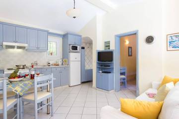 Villa for 4 People in Agios Stefanos (Corfu), Corfu, Photo 4