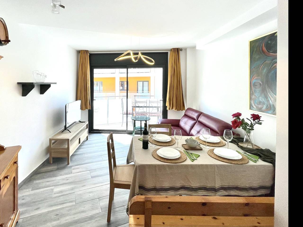 Apartamento entero, Apartamento Confortable con Parking Privado en el Centro de Vilanova i la Geltrú in Villanueva y Geltrú, Garraf