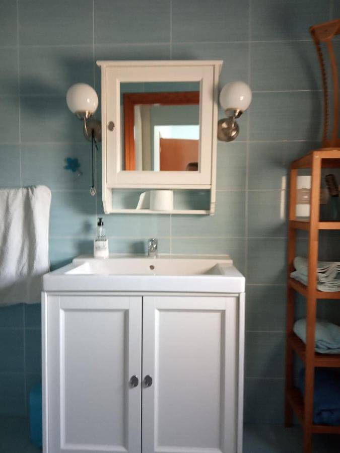 Apartamento vacacional entero, Double Room with Mountain View in Agramón, Hellín
