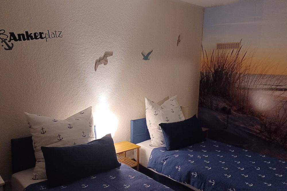 Ihre Auszeit in Grünheide: Ferienhaus - Ankerplatz am Werlsee\nmit Steg und Sauna in Grünheide, Region Oder - Spree