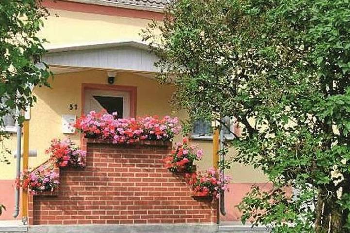 Ferienhaus für 8 Personen, mit Garten