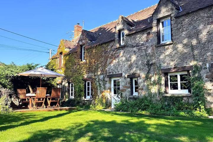 Gîte pour 6 personnes, avec jardin
