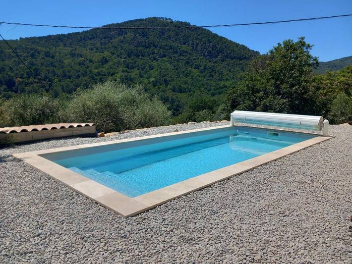 Maison de vacances pour 4 personnes, avec piscine ainsi que vue et jardin
