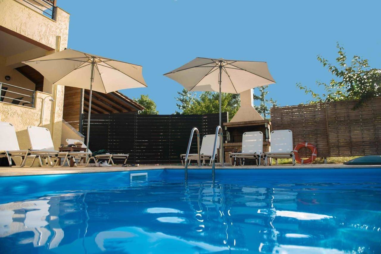 Village Villas in Καρυώτες, Ελλάδα
