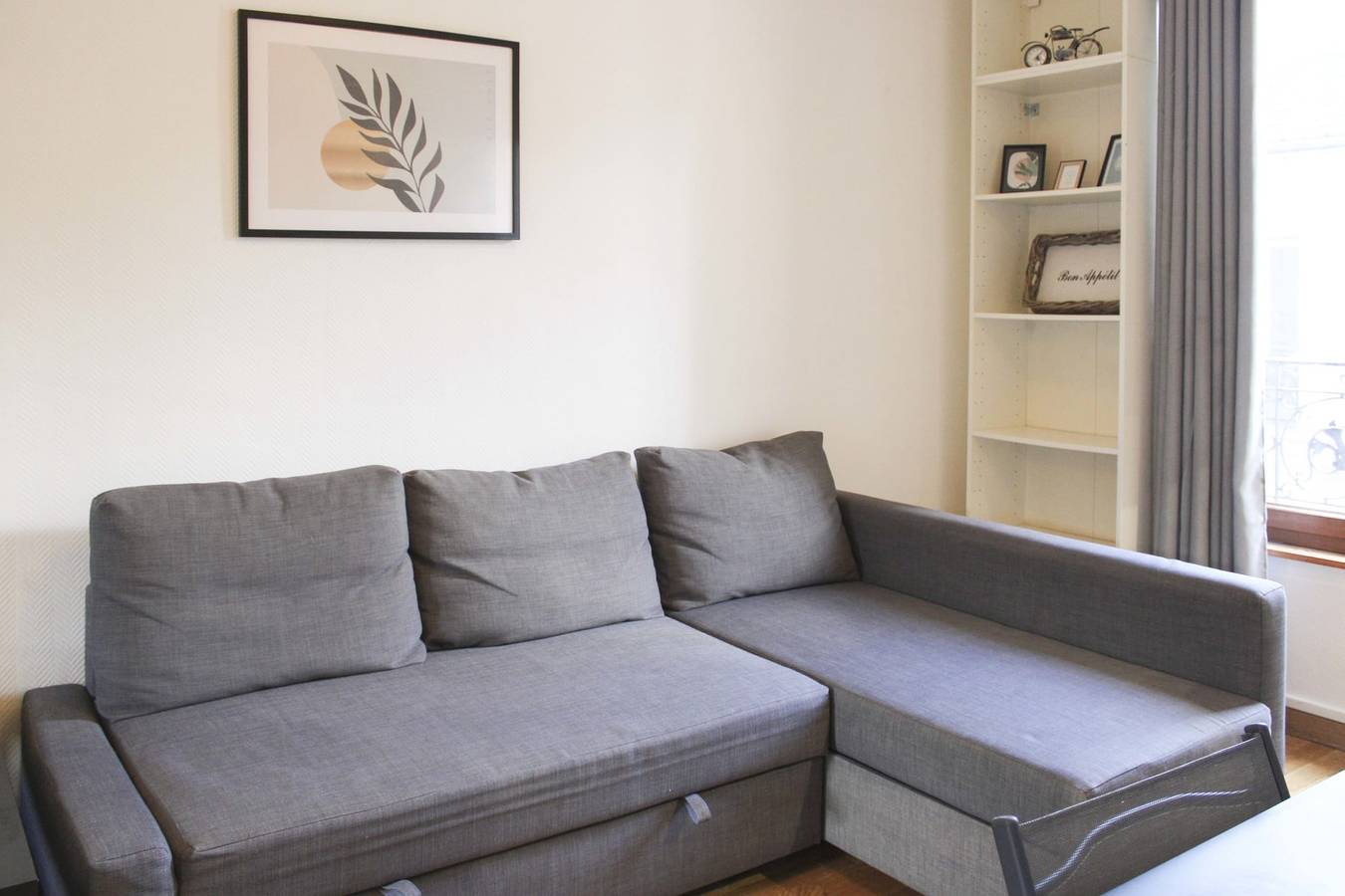 Studio entier, Lumineux studio proche de Paris in Saint-Ouen, Seine-Saint-Denis