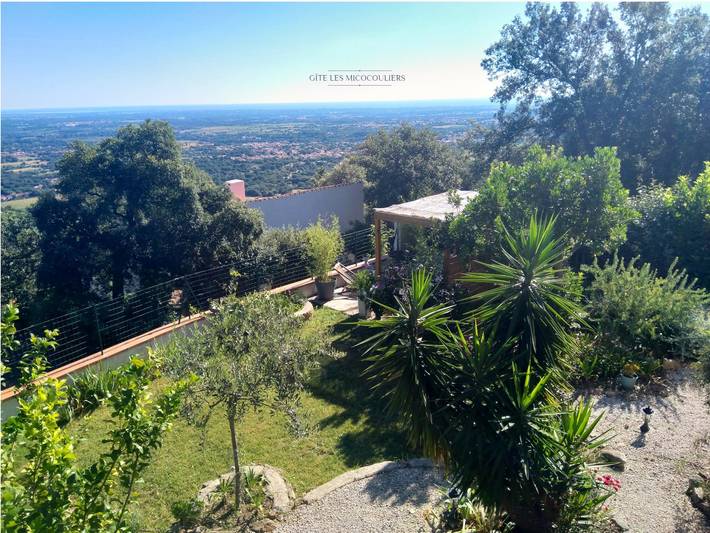 Gîte pour 4 personnes, avec terrasse et piscine à Laroque-des-Albères - 3