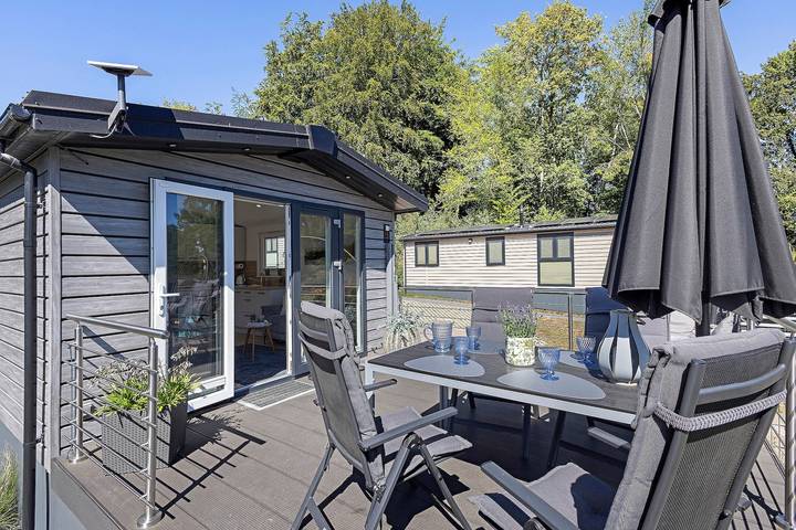 Casa de vacaciones “Lily Pond Scharbeutz-Haffkrug” con terraza privada, jardín y Wi-Fi in OstseeCamp Lübecker Bucht, Scharbeutz