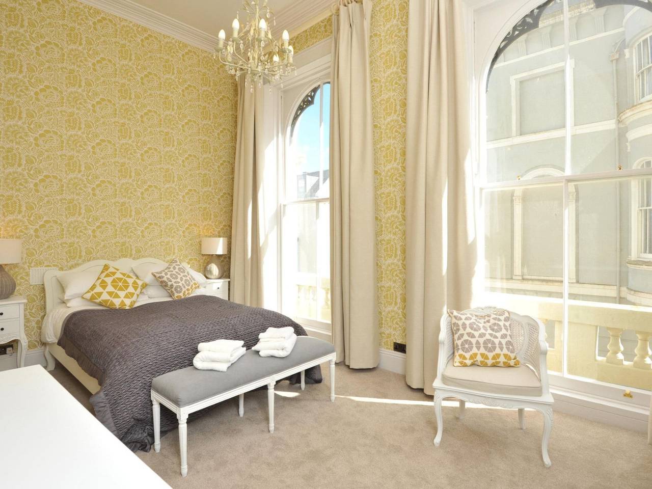 Entire apartment, Geschmackvoll und luxuriös eingerichtete Ferienwohnung in der ersten Etage, mit in Plymouth, South West England