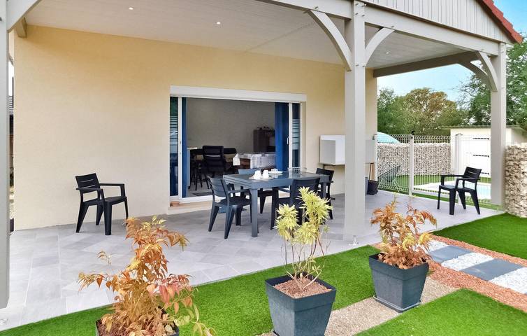 Gemütliche 70qm Wohnung mit Pool & Parkplatz, Martel 1km in Martel, Lot