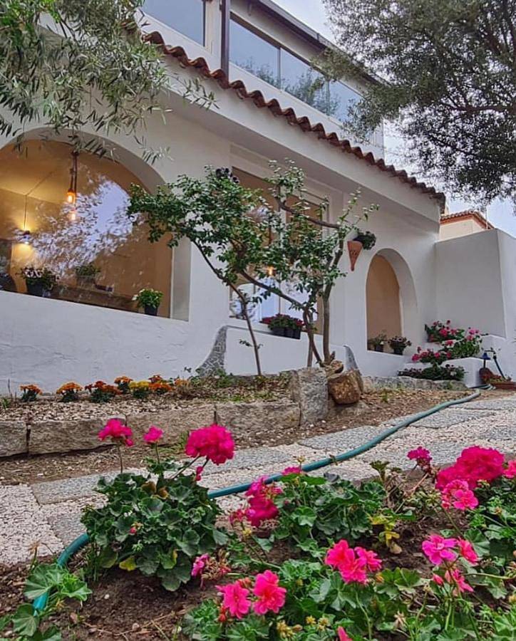 Triple Room with Private Bathroom in Pittulongu, Olbia