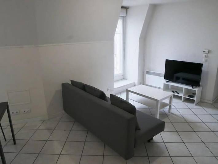 Gîte pour 8 personnes, avec balcon à Drancy - 2