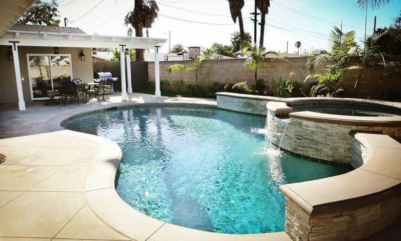 Casa de vacaciones para 15 personas, con balcón y piscina - 1