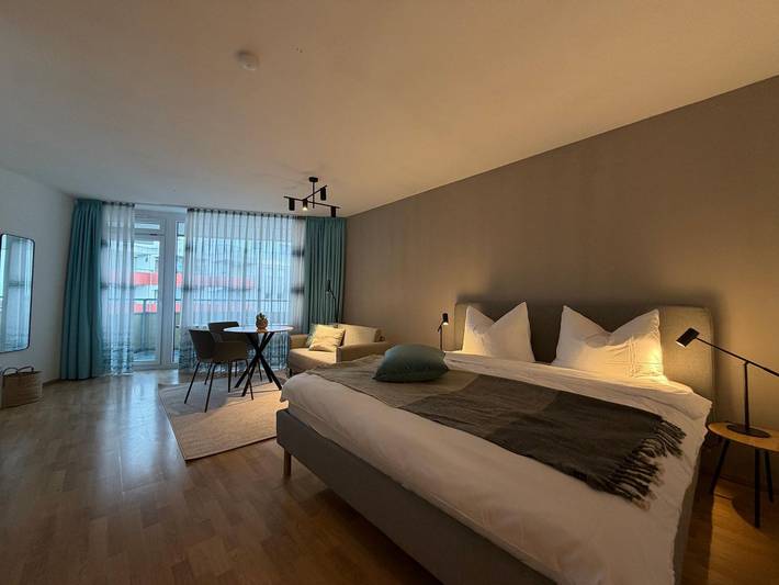 Ganze Wohnung, Romantische Seekoje mit Balkon und Indoor-Gemeinschaftspool in Uhldingen-Mühlhofen in Oberuhldingen, Uhldingen-Mühlhofen