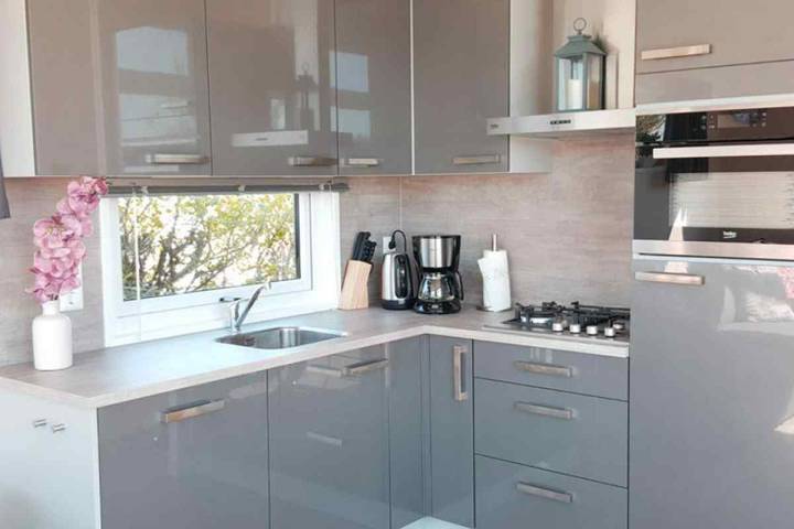 Ferienhaus für 6 Personen, mit Garten und Pool sowie Terrasse und Sauna in Julianadorp - 4